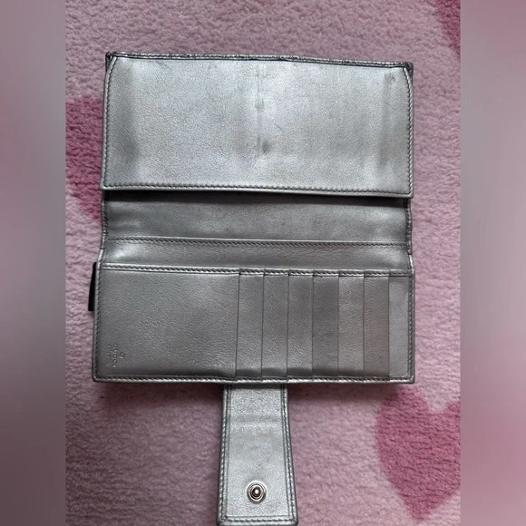 Gucci Leather Continental D-Ring Wallet - Picture 11 of 16